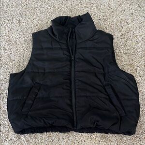 Puffy vest size M new